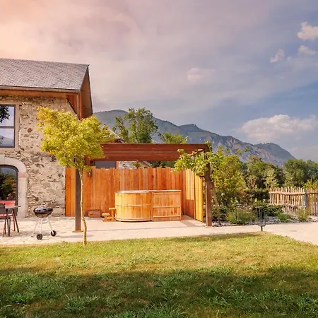 Vila Pyrenees Prestige - Le Moulin & Bain Nordique Argelès-Gazost